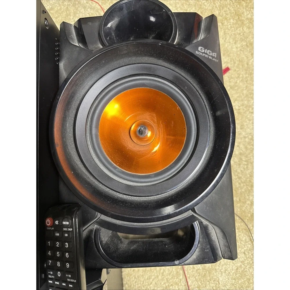 Samsung Giga Sound Blast System MX-E650CB Sound System W/ Subwoofer & Remote
